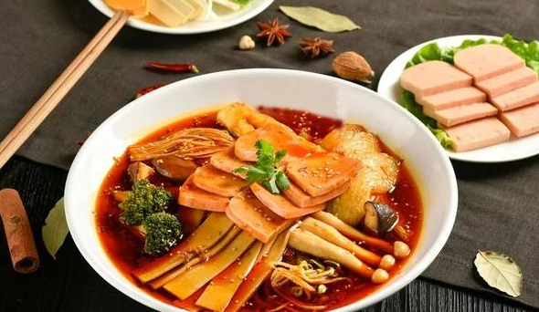 帽牌貨冒菜加盟好嗎，盈利好嗎