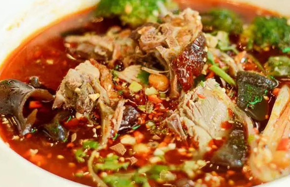 10萬(wàn)元開冒菜店夠嗎