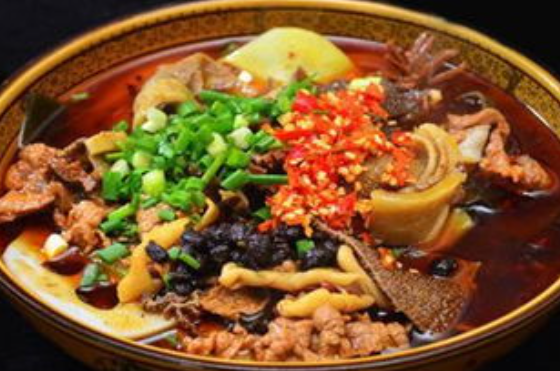 鄉(xiāng)鎮(zhèn)上開(kāi)個(gè)冒菜咋樣