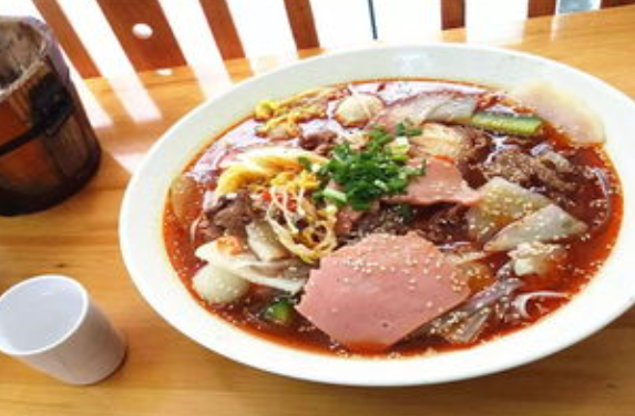 開(kāi)一家冒菜店要多少錢(qián)，想做冒菜的一定要看看