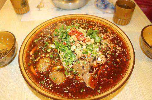 想在縣城開(kāi)一家冒菜店，預(yù)算大概多少能搞定呢