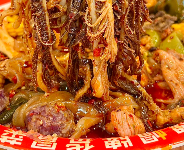 2024年開(kāi)一個(gè)冒菜店大概得需要多少錢(qián)